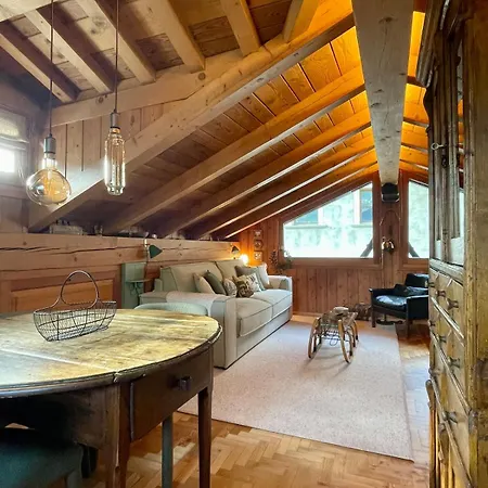 Alpinest Cozy Attic In The Heart Of Bormio