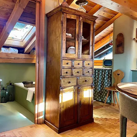 Alpinest Cozy Attic In The Heart Of Διαμέρισμα *