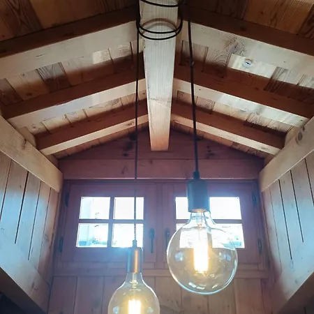 Alpinest Cozy Attic In The Heart Of Μπόρμιο
